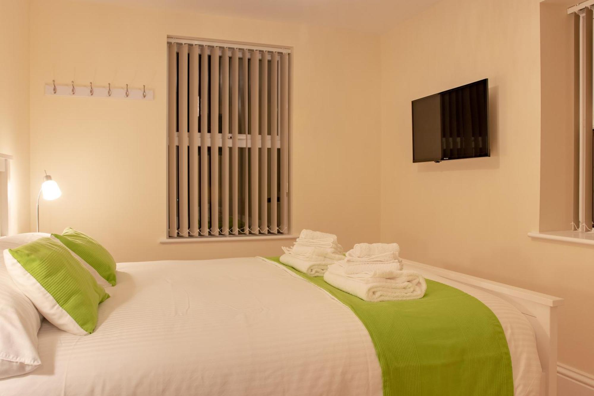 קמלפורד Chandler'S Lodge B&B מראה חיצוני תמונה
